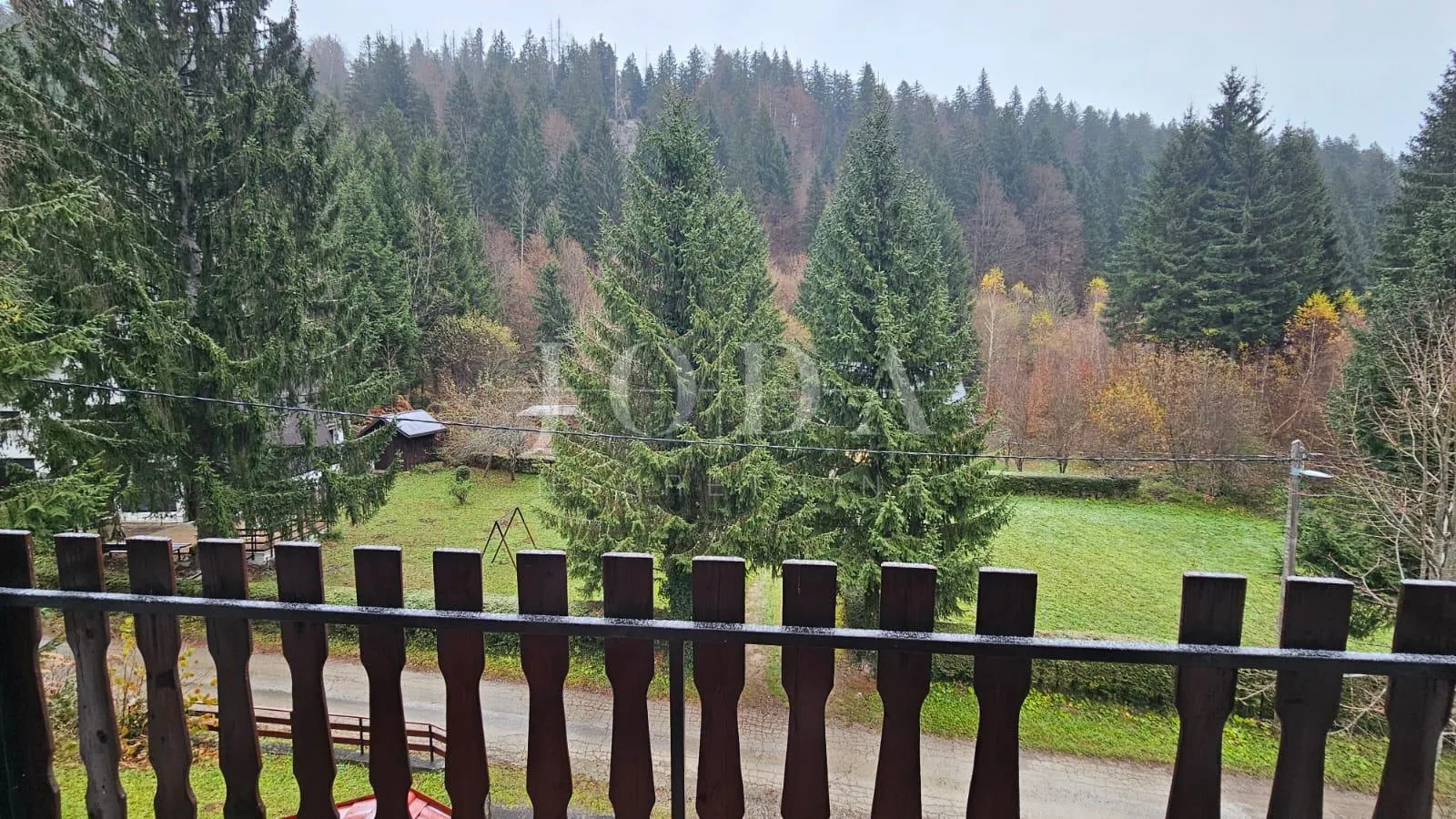 bjelolasica kuća na prodaju - slika 29