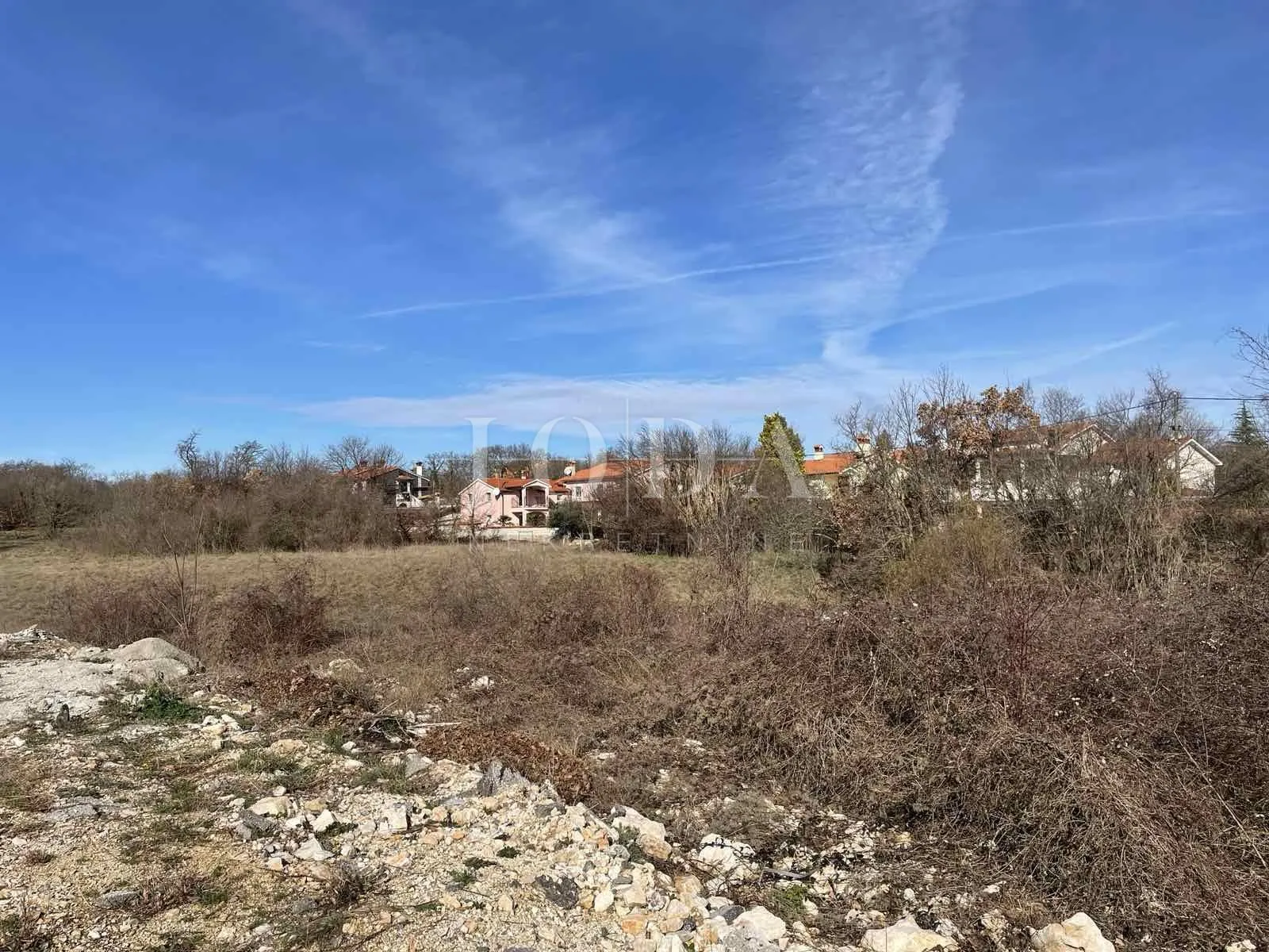labin, veliko građevinsko zemljište na traženoj lokaciji - slika 6