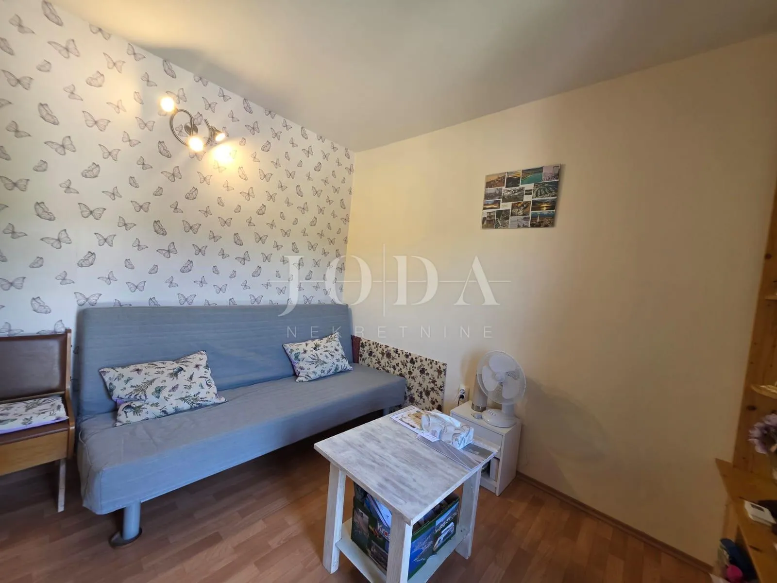 kuća sa 3 stambene jedinice - slika 8