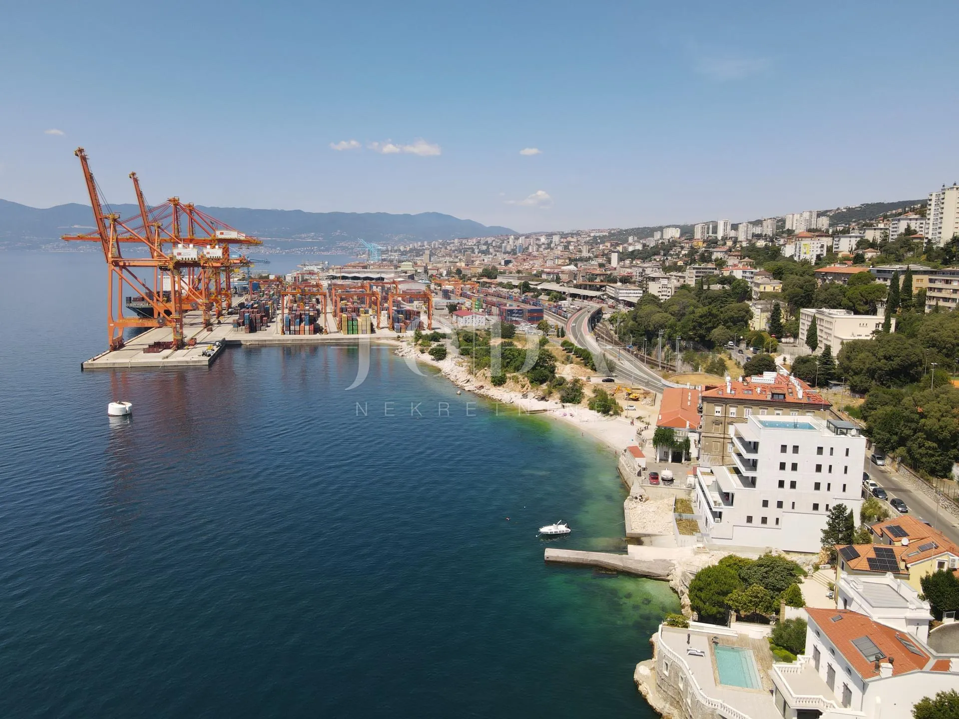 rijeka – pećine | luksuzan stan na 1. katu, prvi red do mora - slika 10