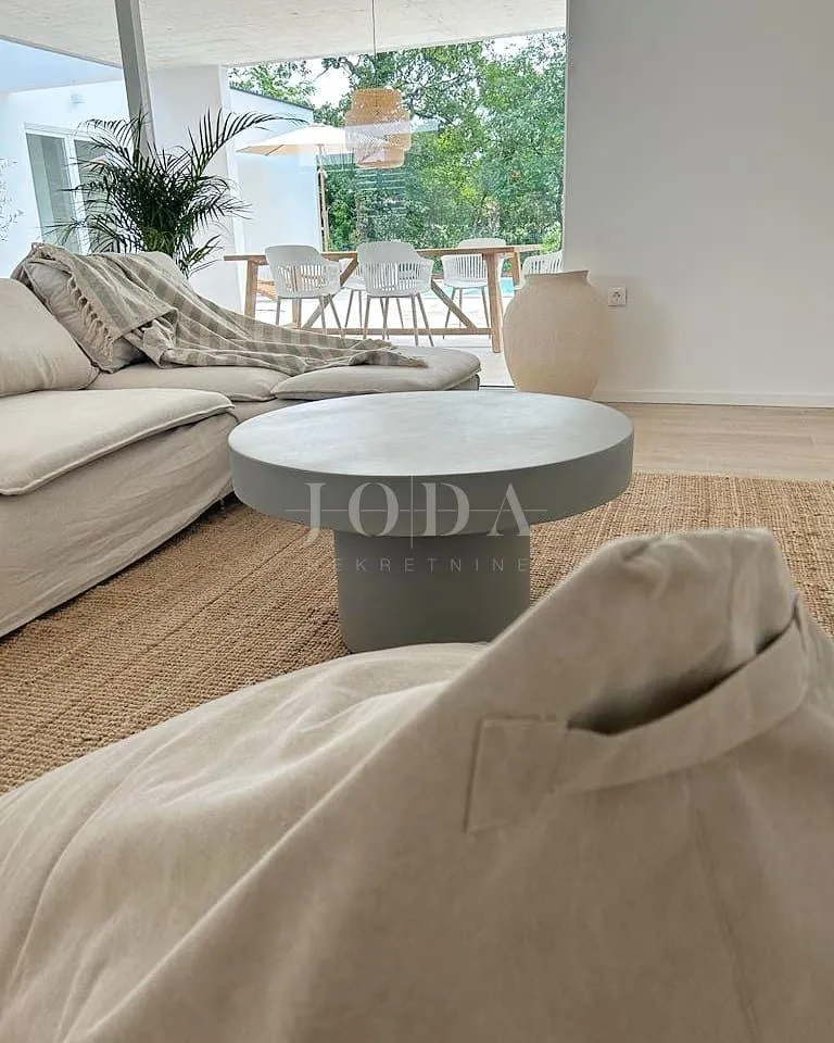 labin, okolica, predivna moderna villa sa pogledom na prirodu - slika 15