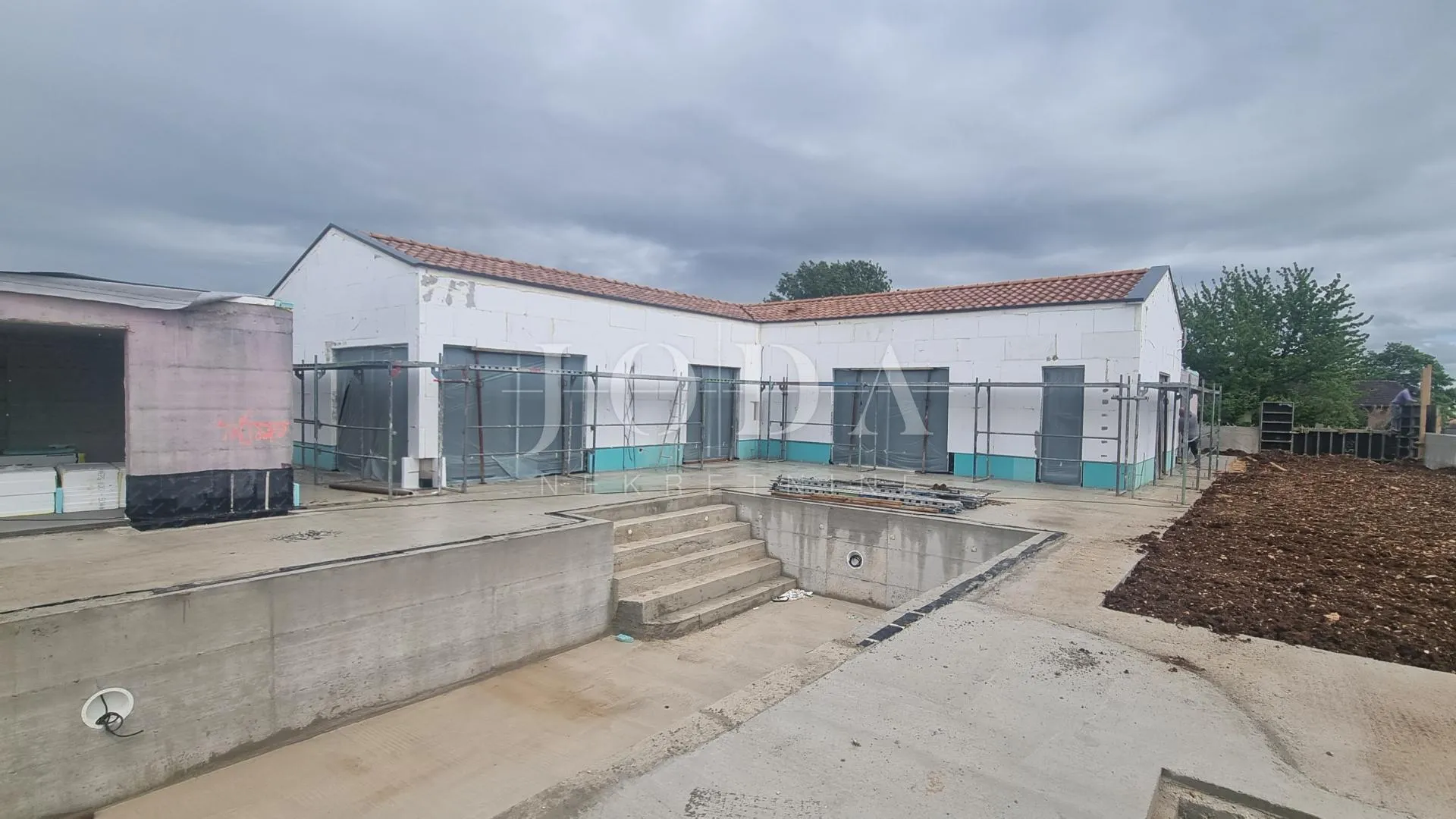 tinjan, kringa villa s bazenom - slika 25