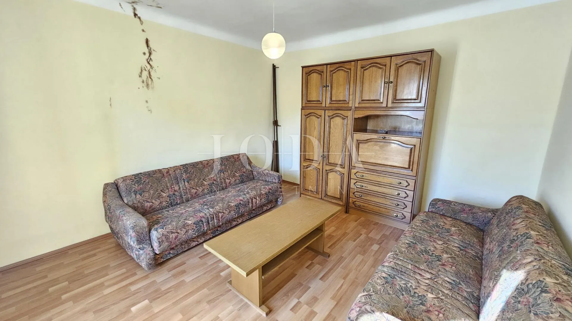 križišće primorska kuća sa velikom okućnicom - slika 8