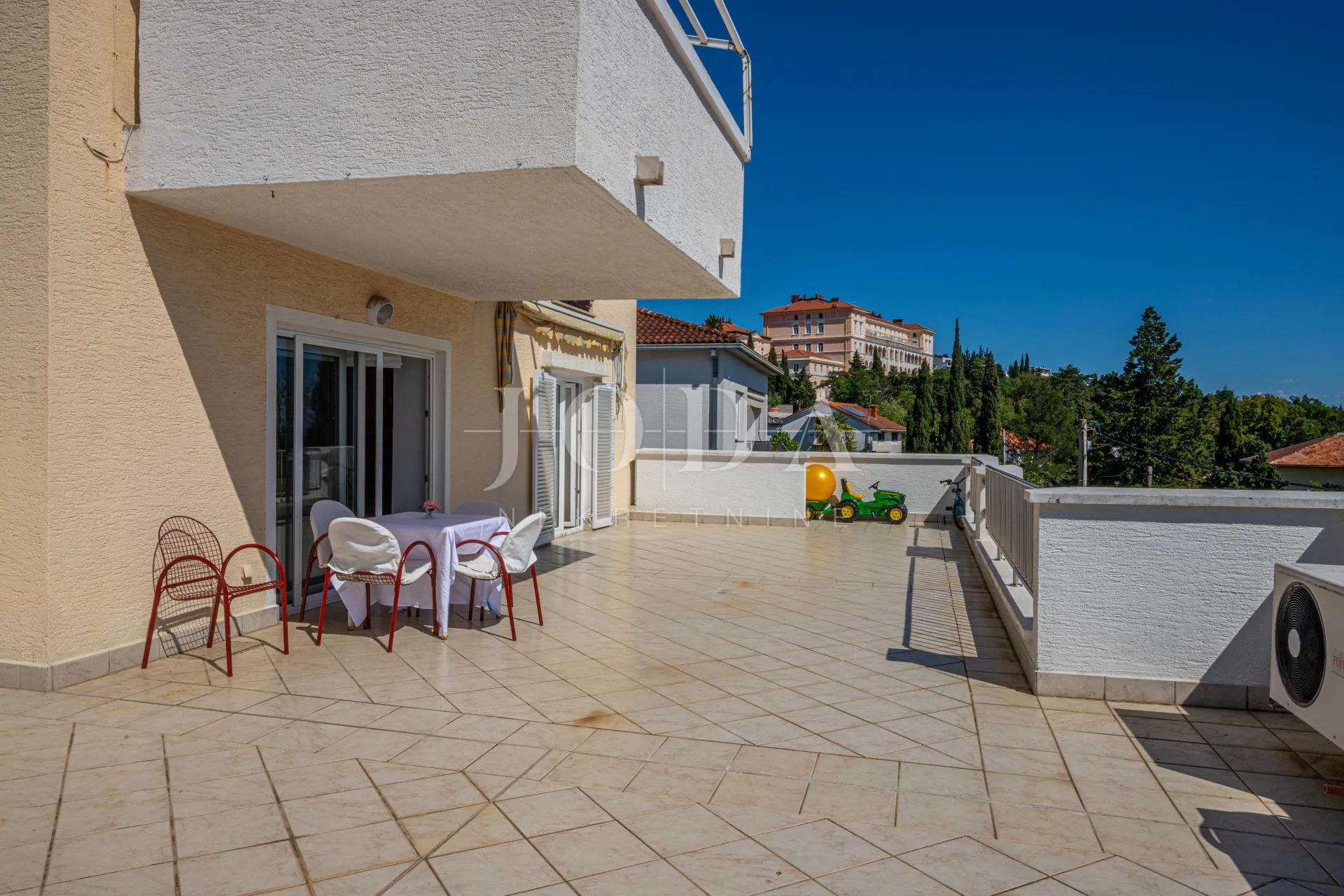 crikvenica, kuća sa poslovnim prostorom na odličnoj lokaciji - slika 16
