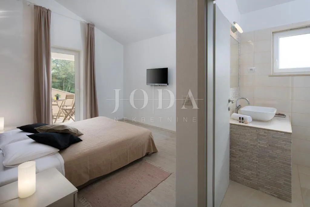 labin, okolica, luksuzna villa sa spa zonom - slika 15