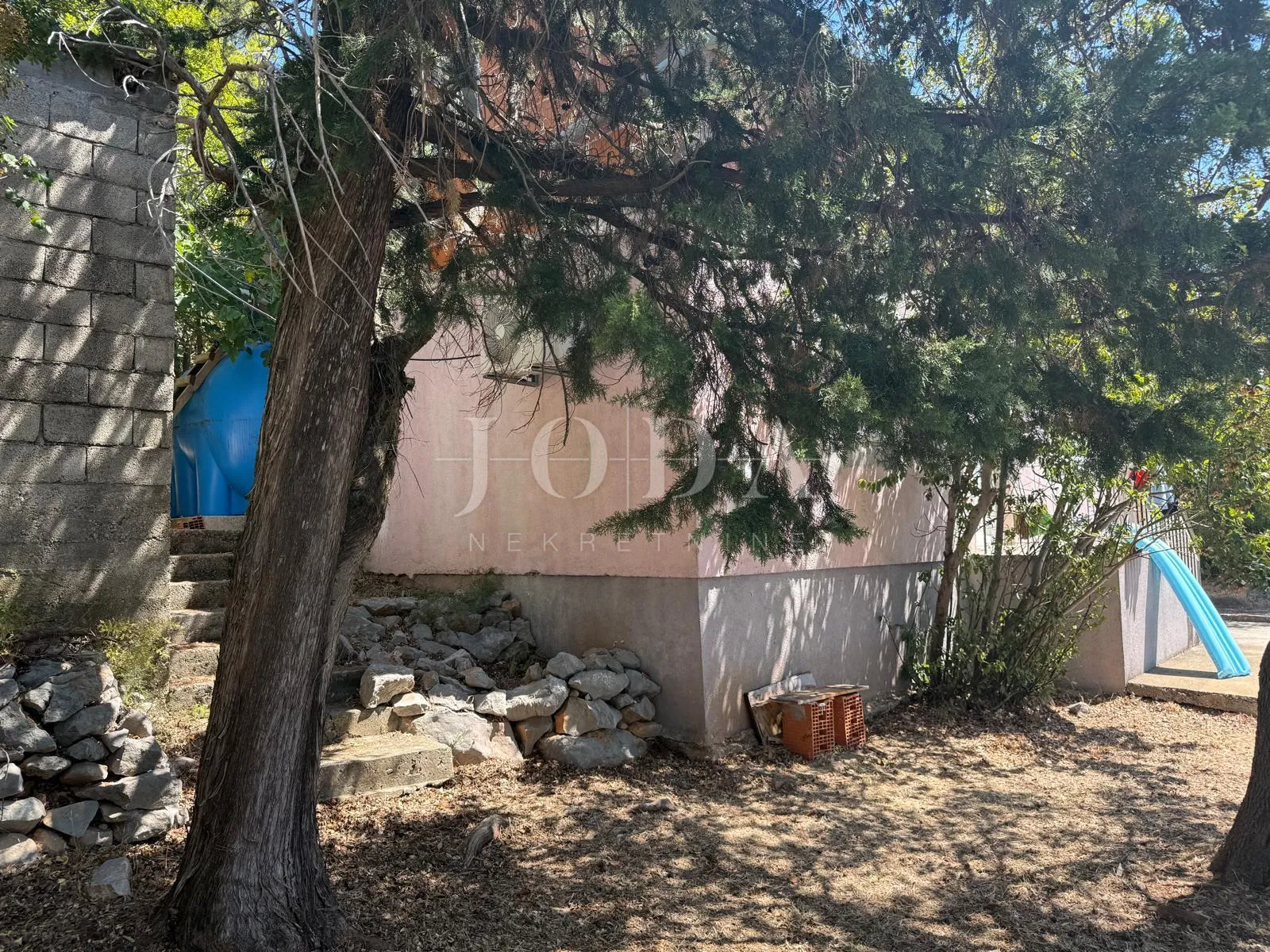 lukovo šugarje - samostojeća kuća 50 m od mora - slika 4