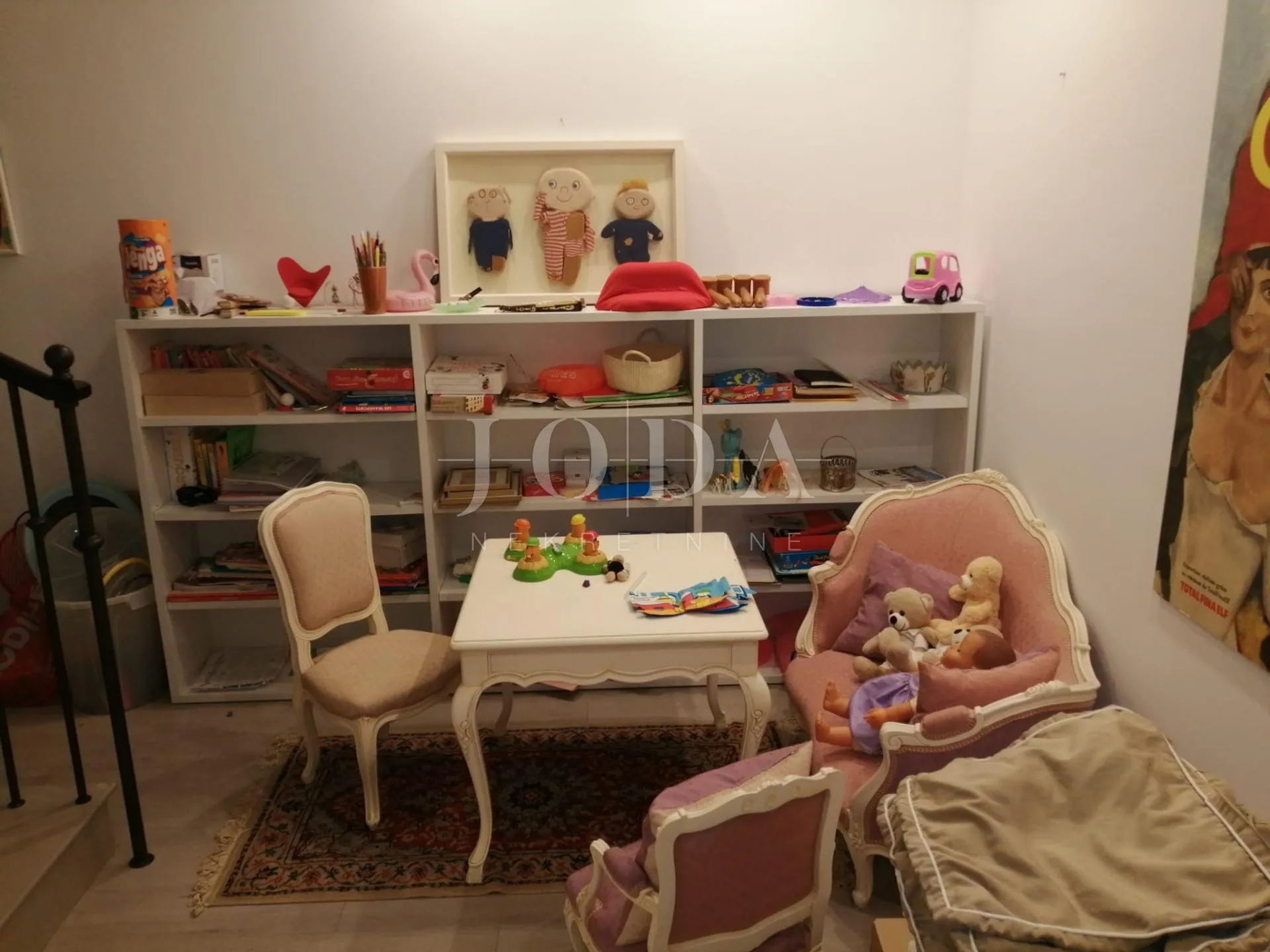 2 vile s bazenom + poslovni prostor na jednoj parceli od 2.700 m2 - slika 67