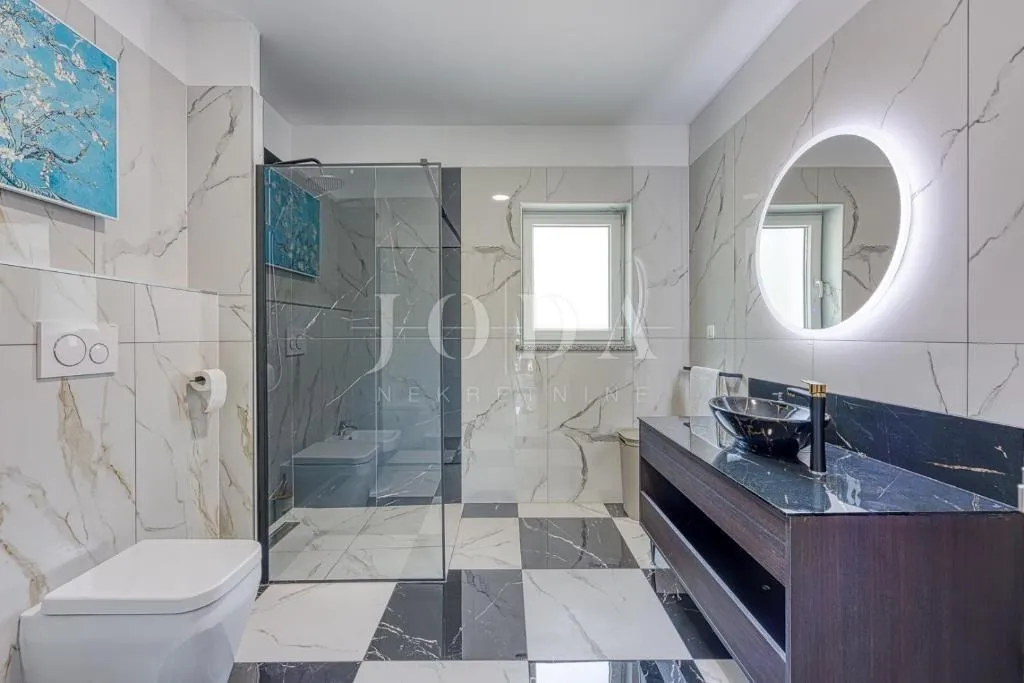 buzet, okolica, elegantna villa sa bazenom - slika 24