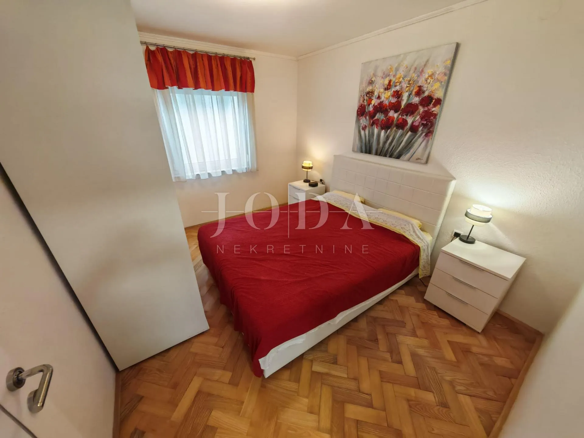 uredan stan 250m od mora - slika 9