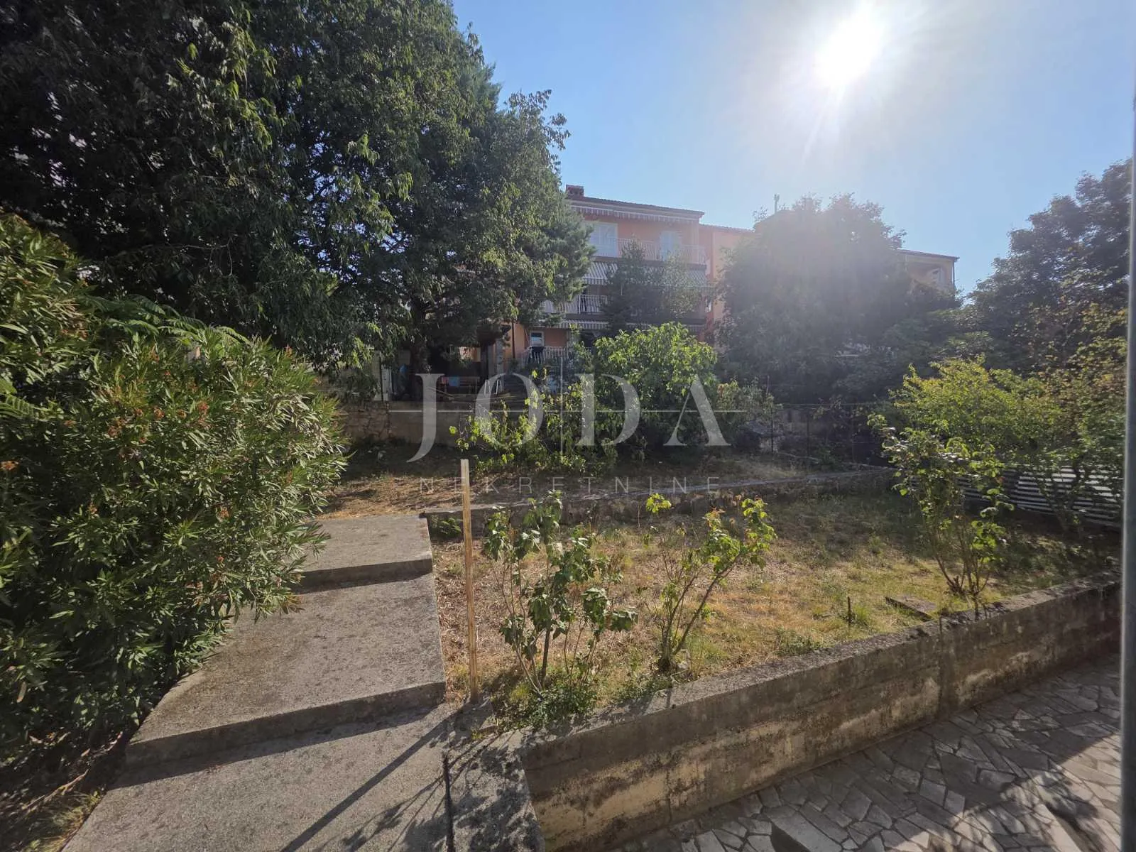 crikvenica, stan sa garažom i okućnicom - slika 11