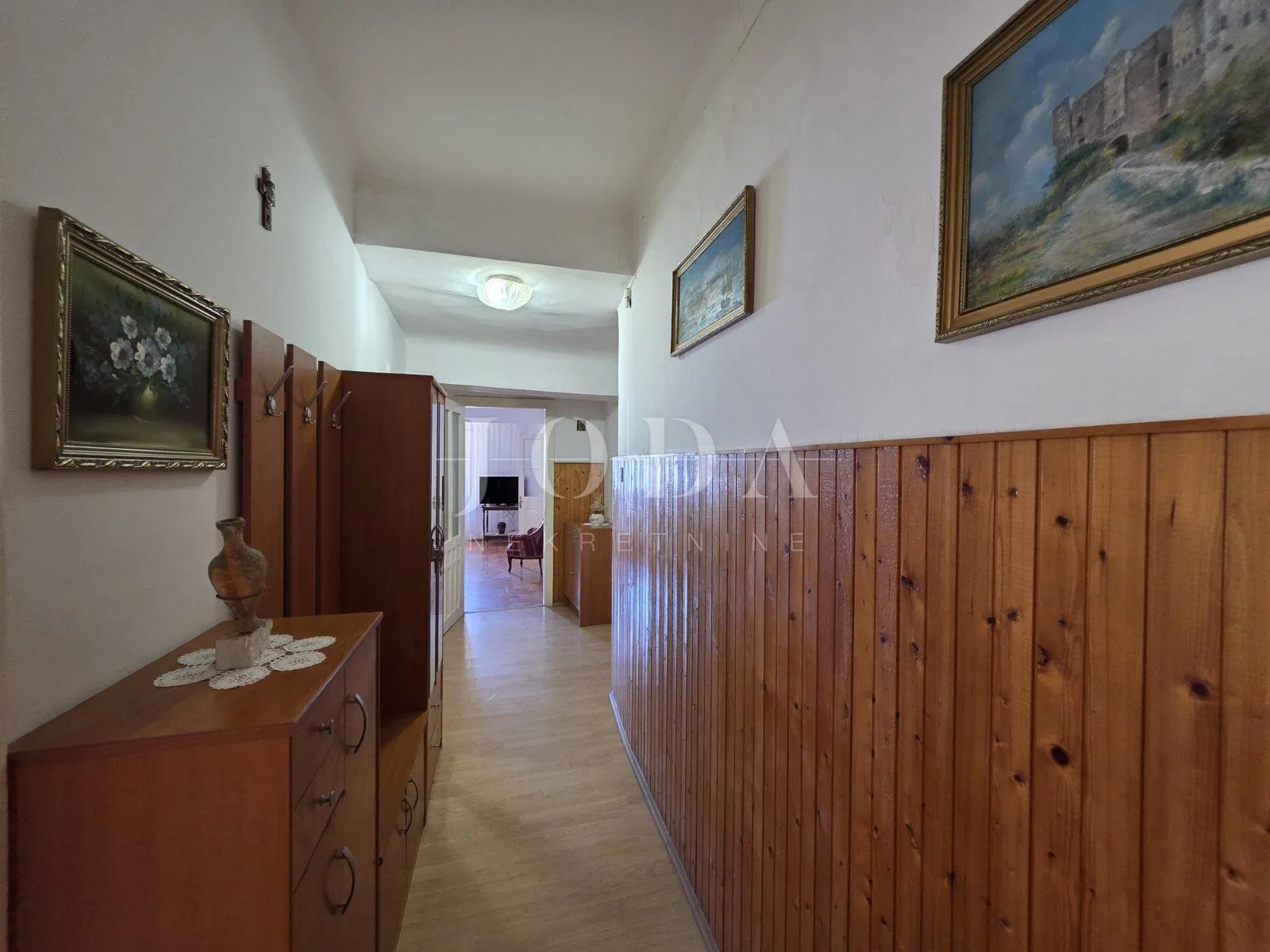 senj, stan u centru grada sa prekrasnim pogledom - slika 8