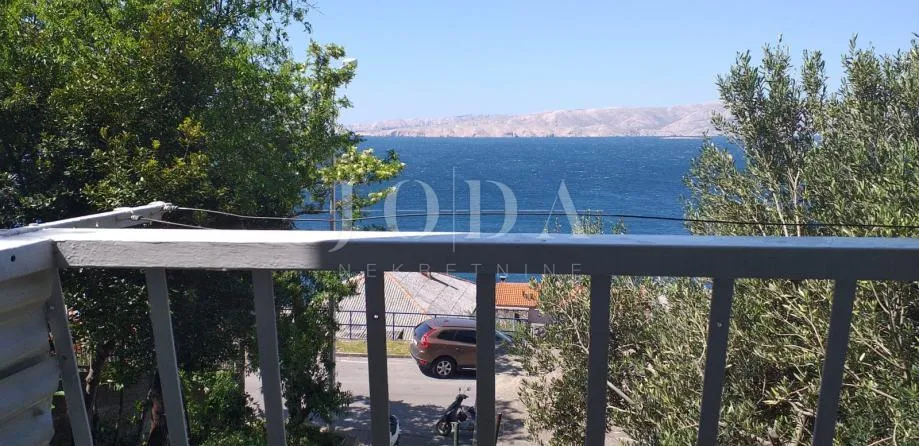 senj, visoko prizemlje, pogled na more - slika 13