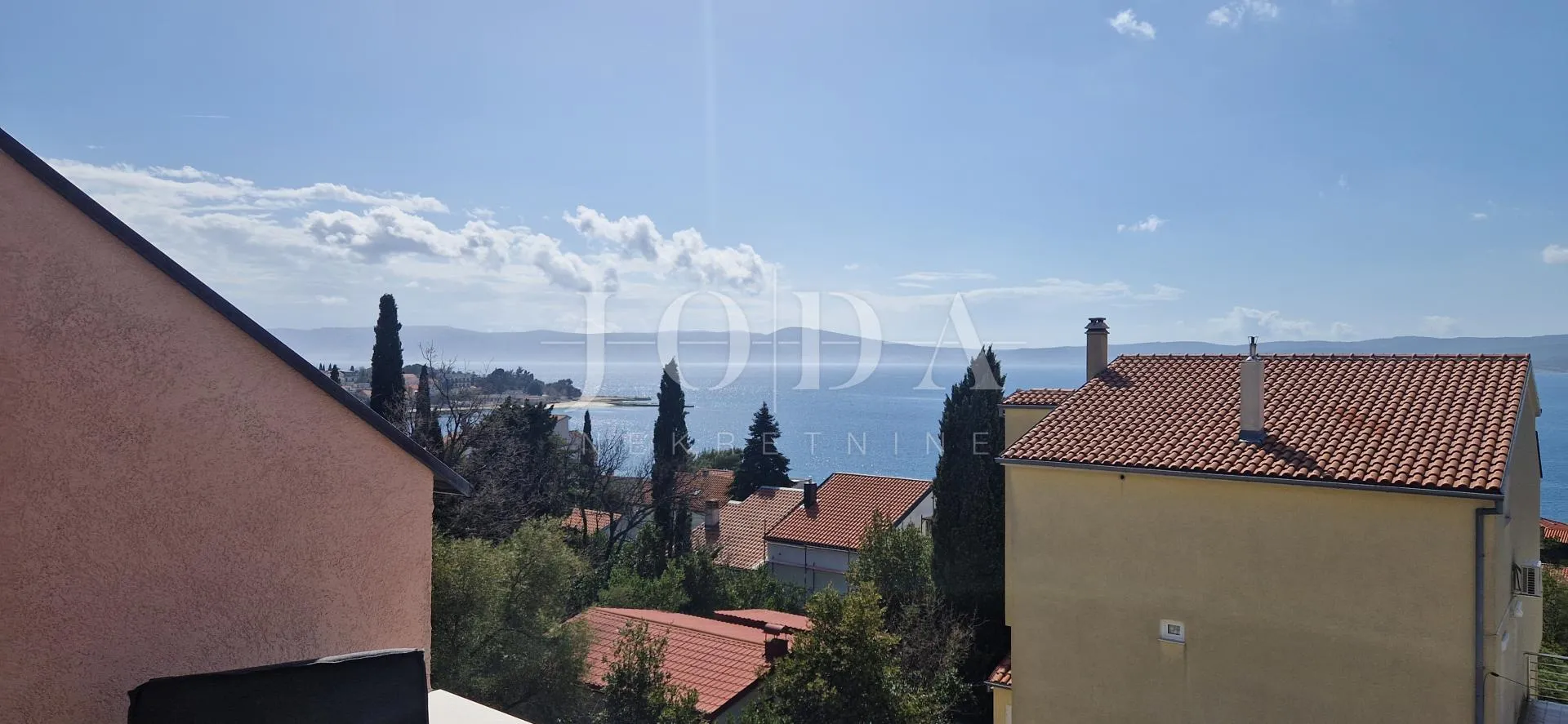 Selce, izvanredna lokacija, izniman stan: sjajna prilika za život uz obalu - Selce, Crikvenica
