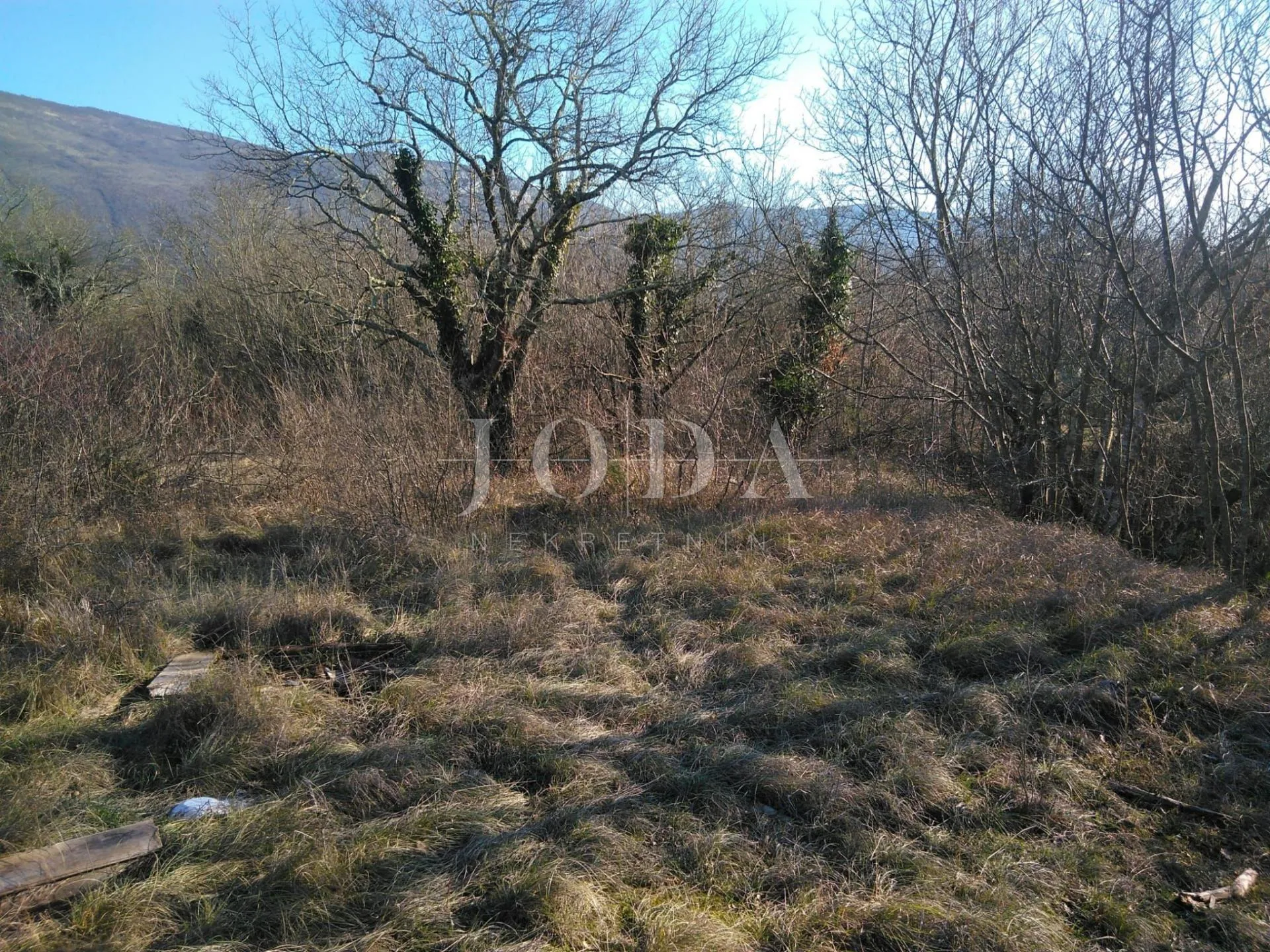 građevinsko zemljište u mirnom okruženju,pogled učka - slika 3
