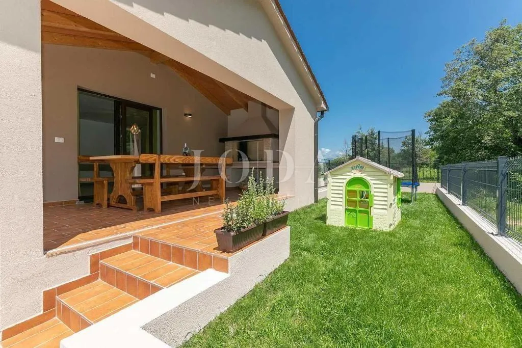 labin, villa sa bazenom na traženoj lokaciji - slika 17