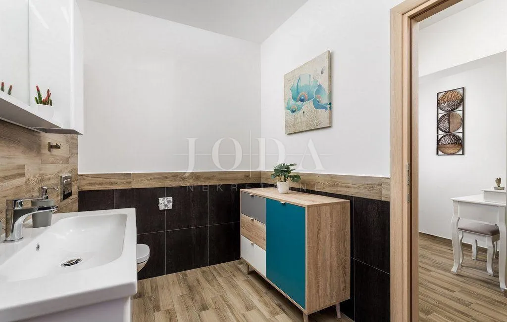 labin, okolica, villa sa bazenom i wellnessom - slika 40