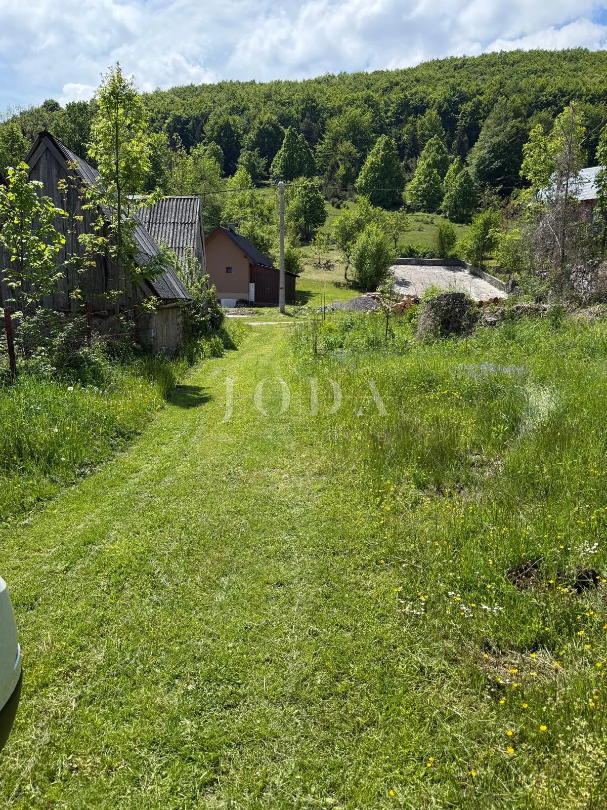 samostojeća prizemnica na mirnoj lokaciji s dodatnim objektom od 20 m² - slika 6