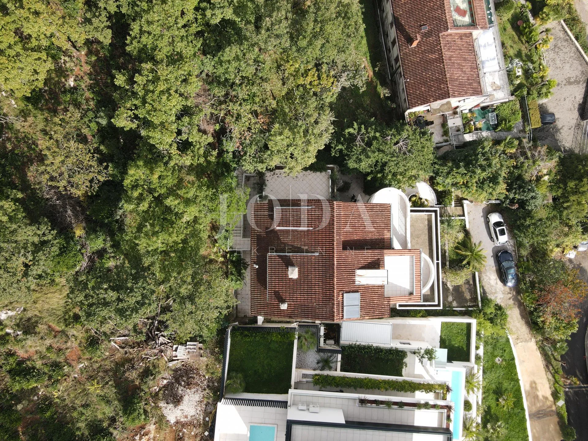 opatija dvoetažni stan na lijepoj lokaciji - slika 7