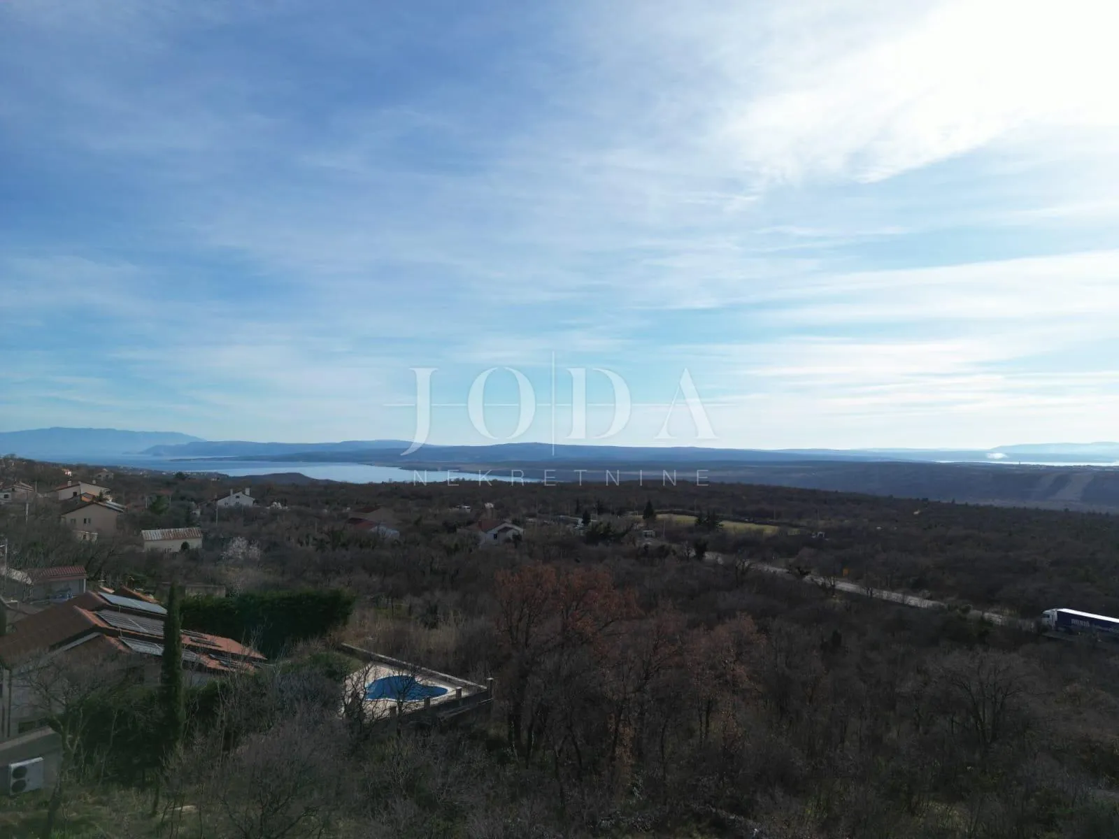 građevinski teren na odličnoj lokaciji - slika 3