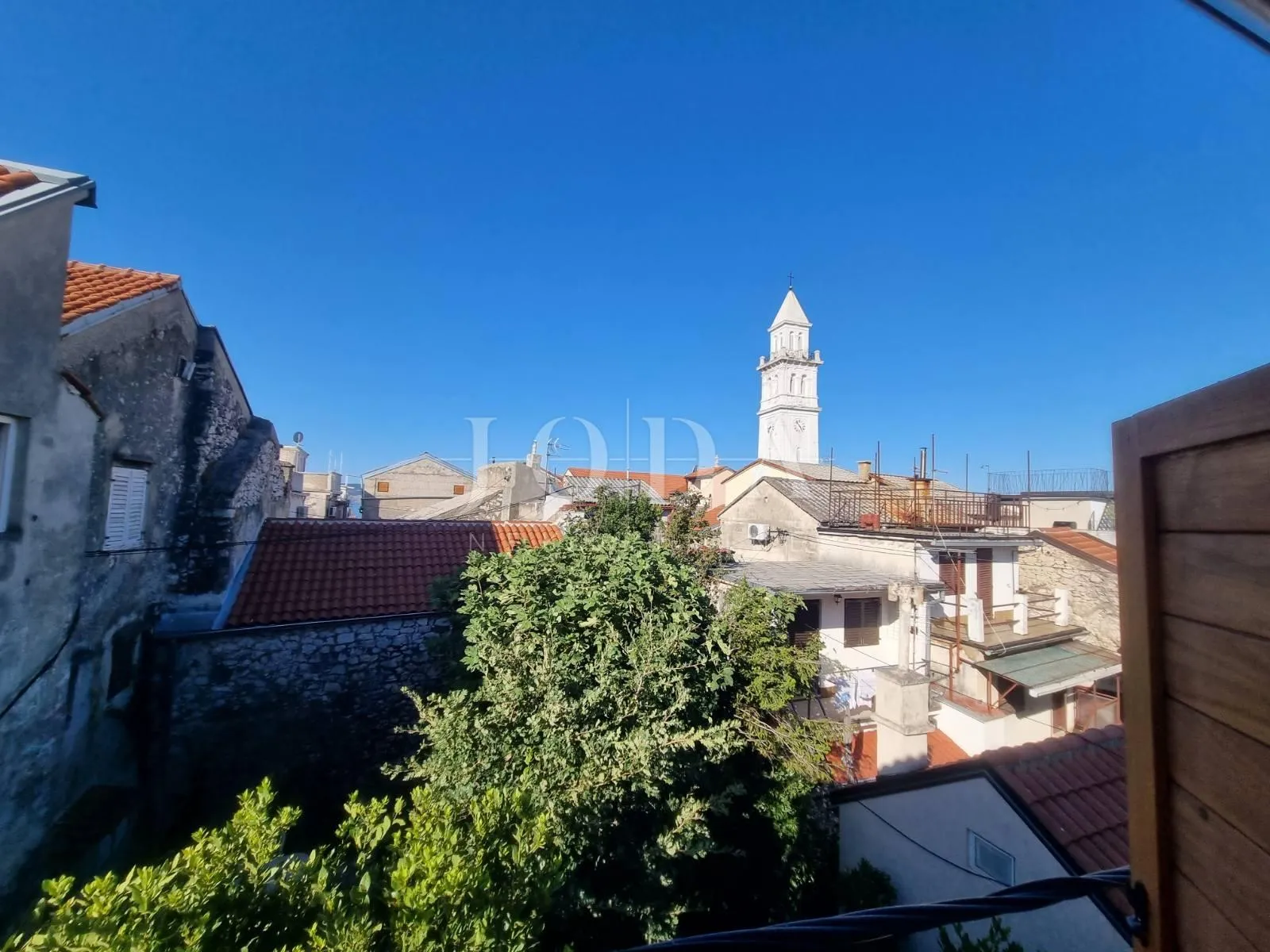 novi vinodolski, centar, novogradnja sa tri stana - slika 15