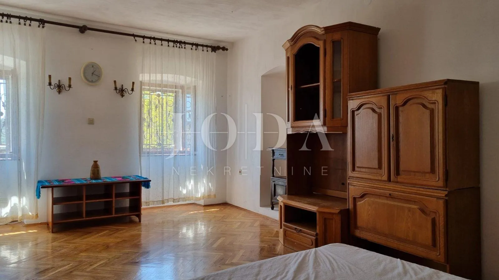 bribir, kuća sa dva stana - slika 21