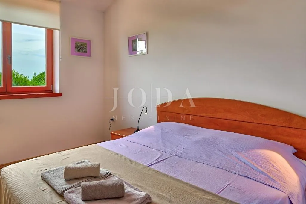 marčana, krnica, kuća s bazenom nedaleko mora - slika 19