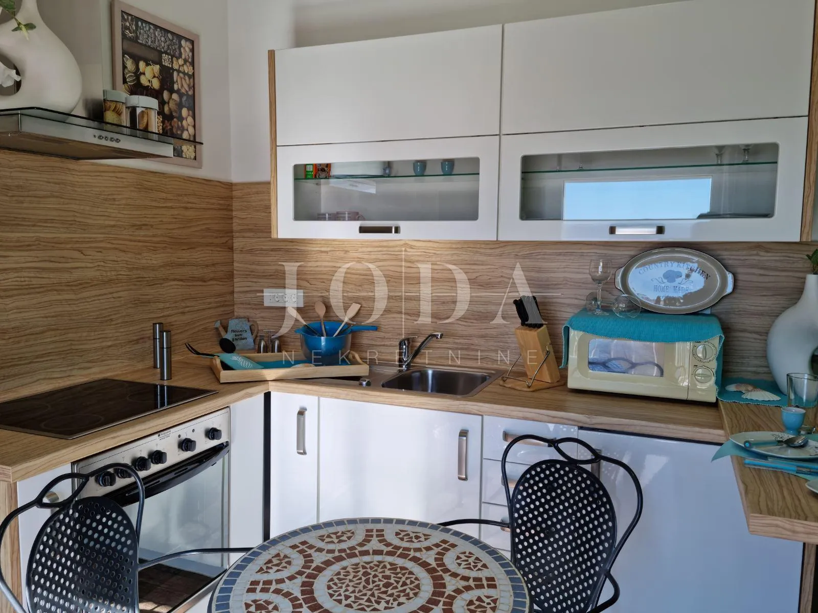 novi vinodolski, kuća 50m od mora - slika 13