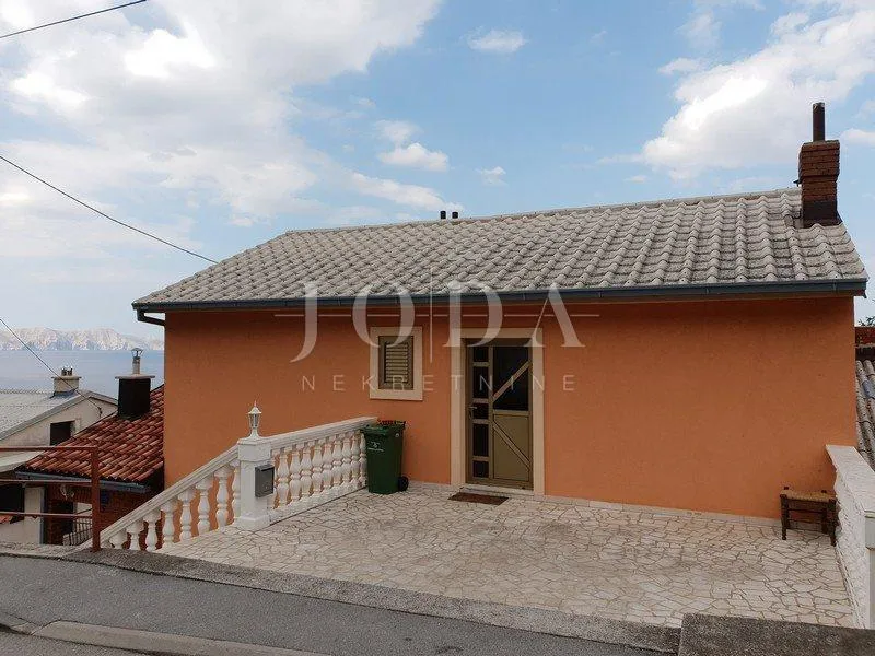 senj, kuća sa tri stana! - slika 3