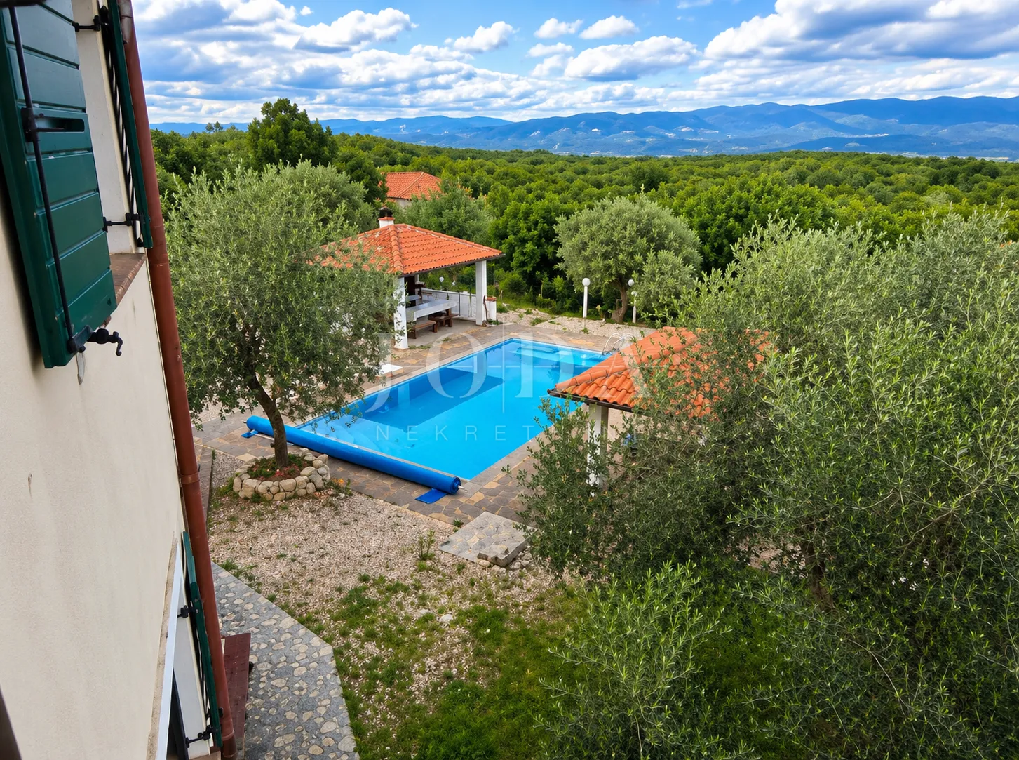 mediteranska vila u dobrinju - slika 5