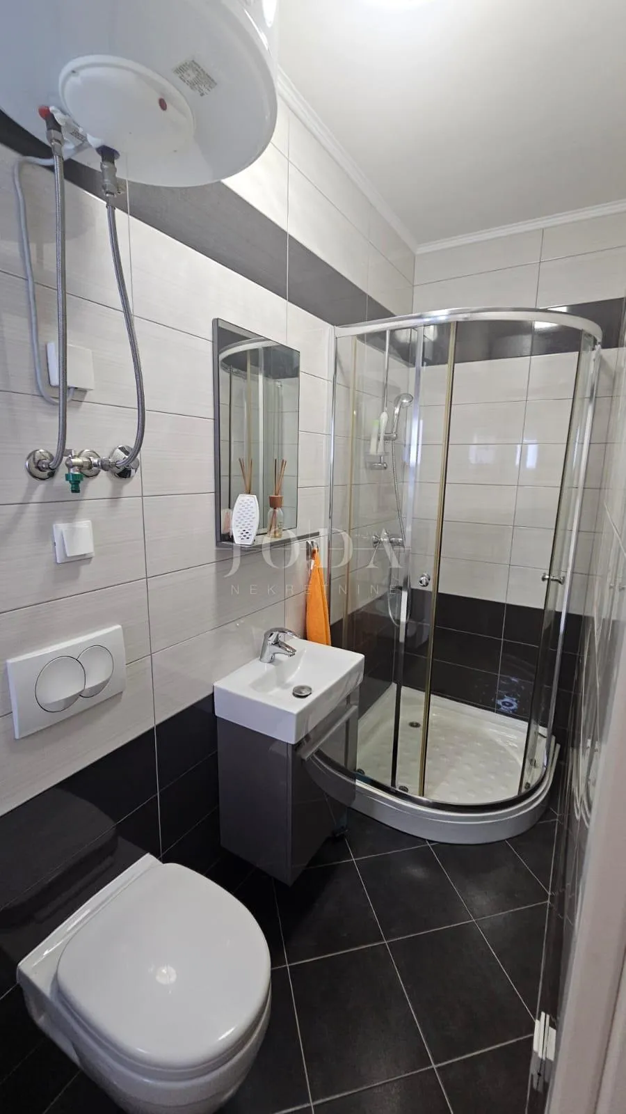 crikvenica apartman sa garažom - slika 11