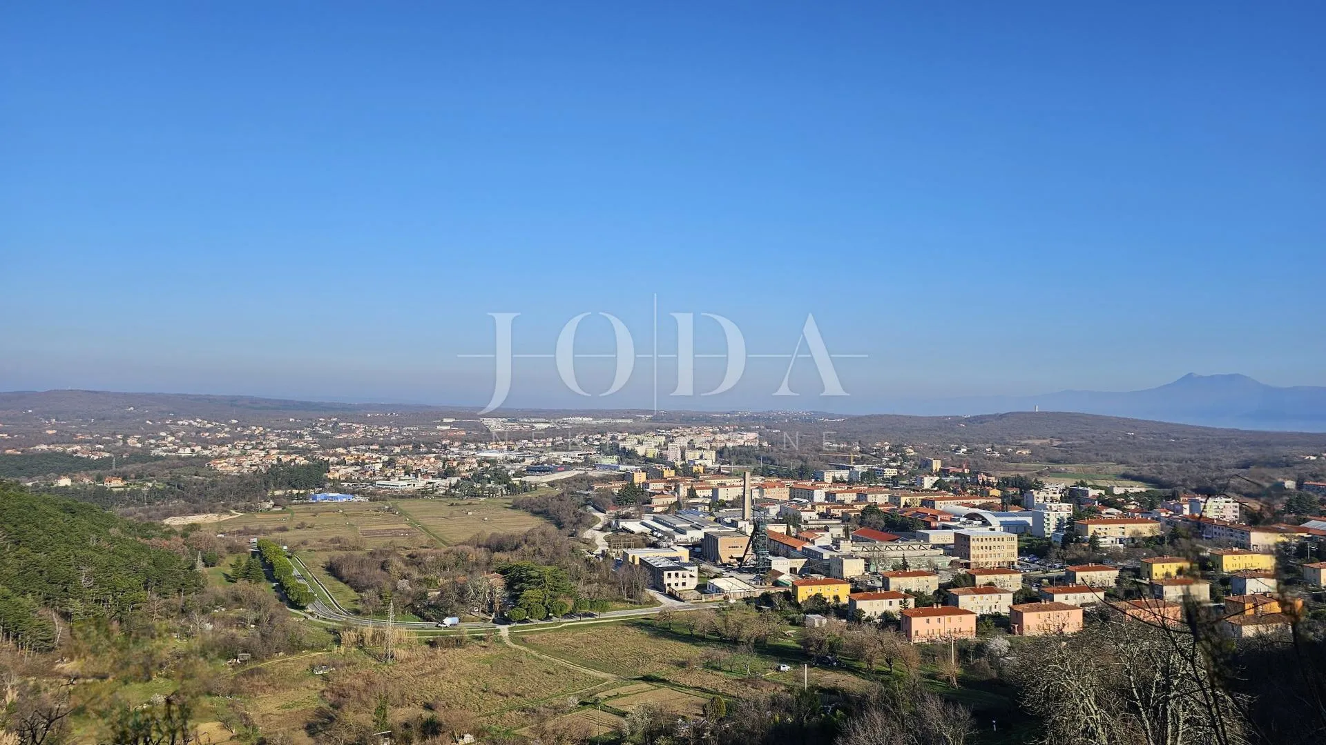 građevinsko zemljište,labin - slika 1