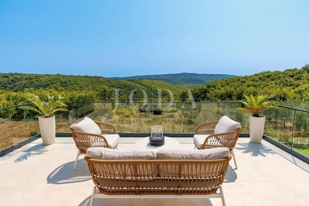 labin, okolica, moderna villa s bazenom i privatnim wellnessom - slika 46