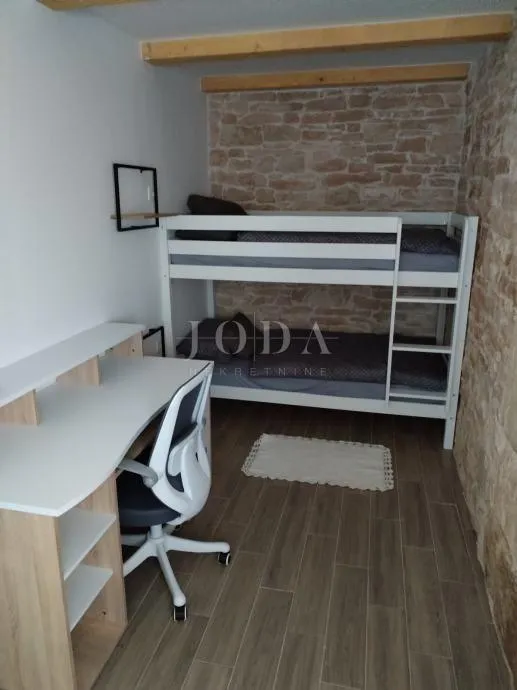 lijepa kamena kuća sa bazenom,barban okolica - slika 10