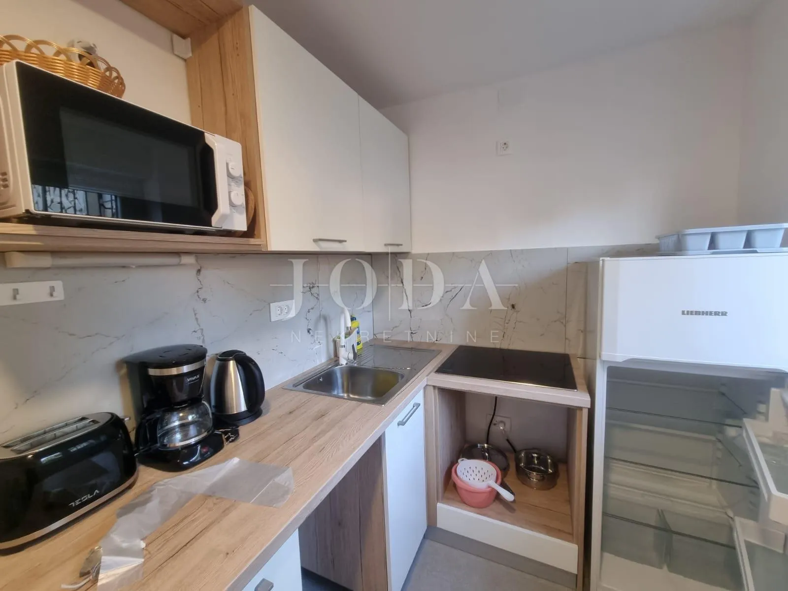 novi vindolski, kuća 70m od mora - slika 26