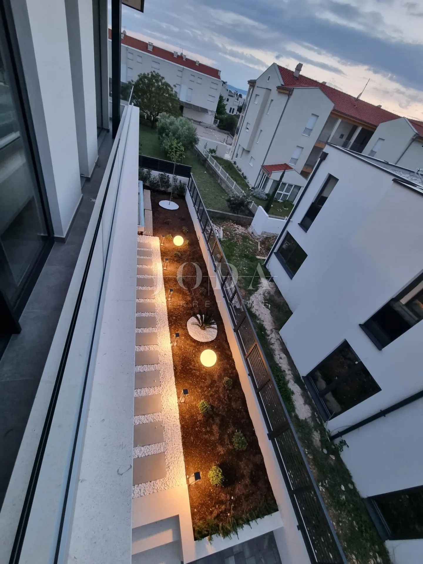 zadar, okolica, moderna vila blizu mora - slika 9