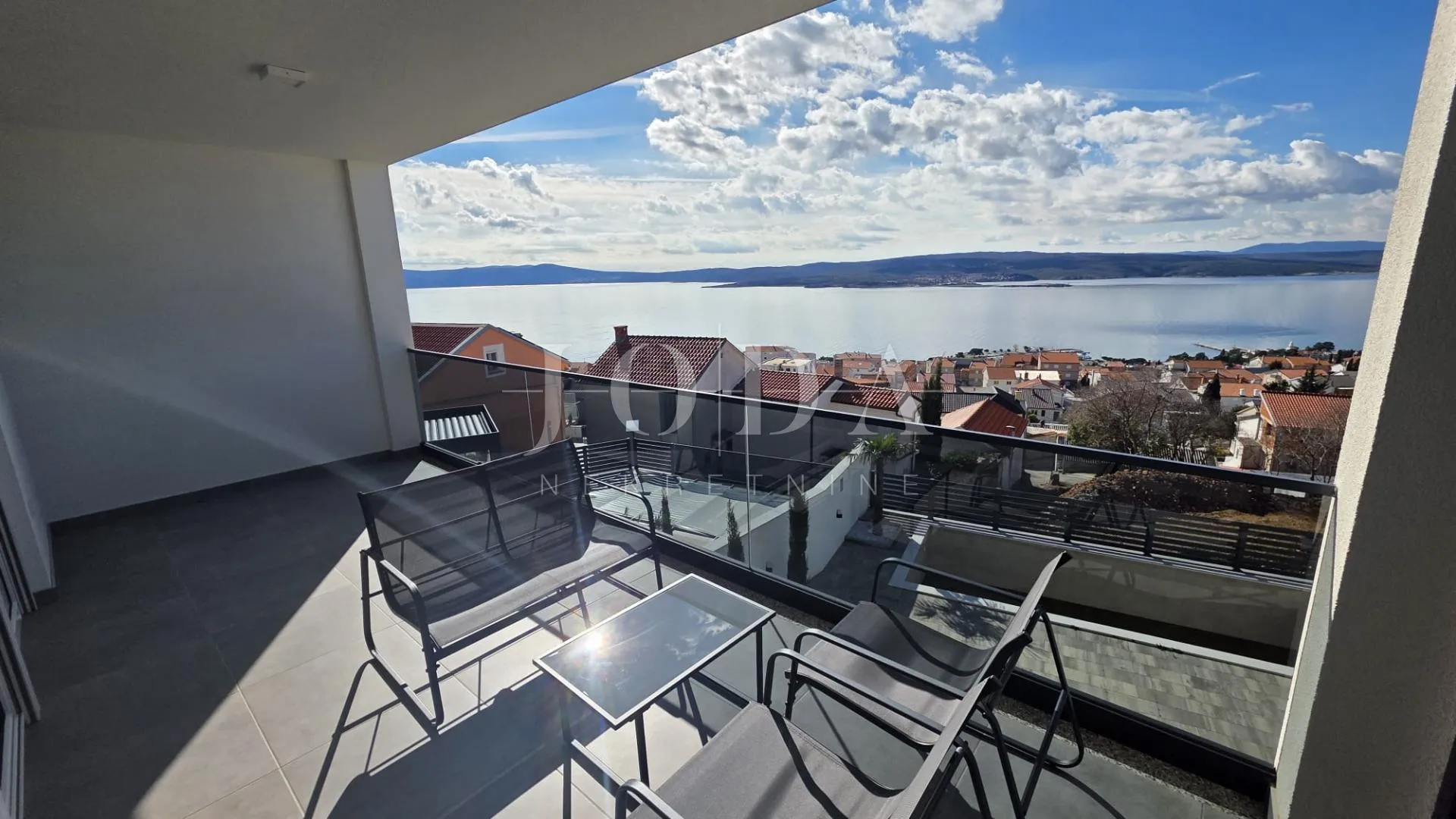 Prekrasan stan na prvom katu novogradnje - Crikvenica