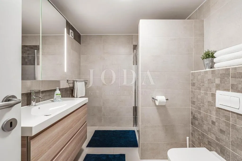 labin, okolica, šarmantna istarska villa - slika 31