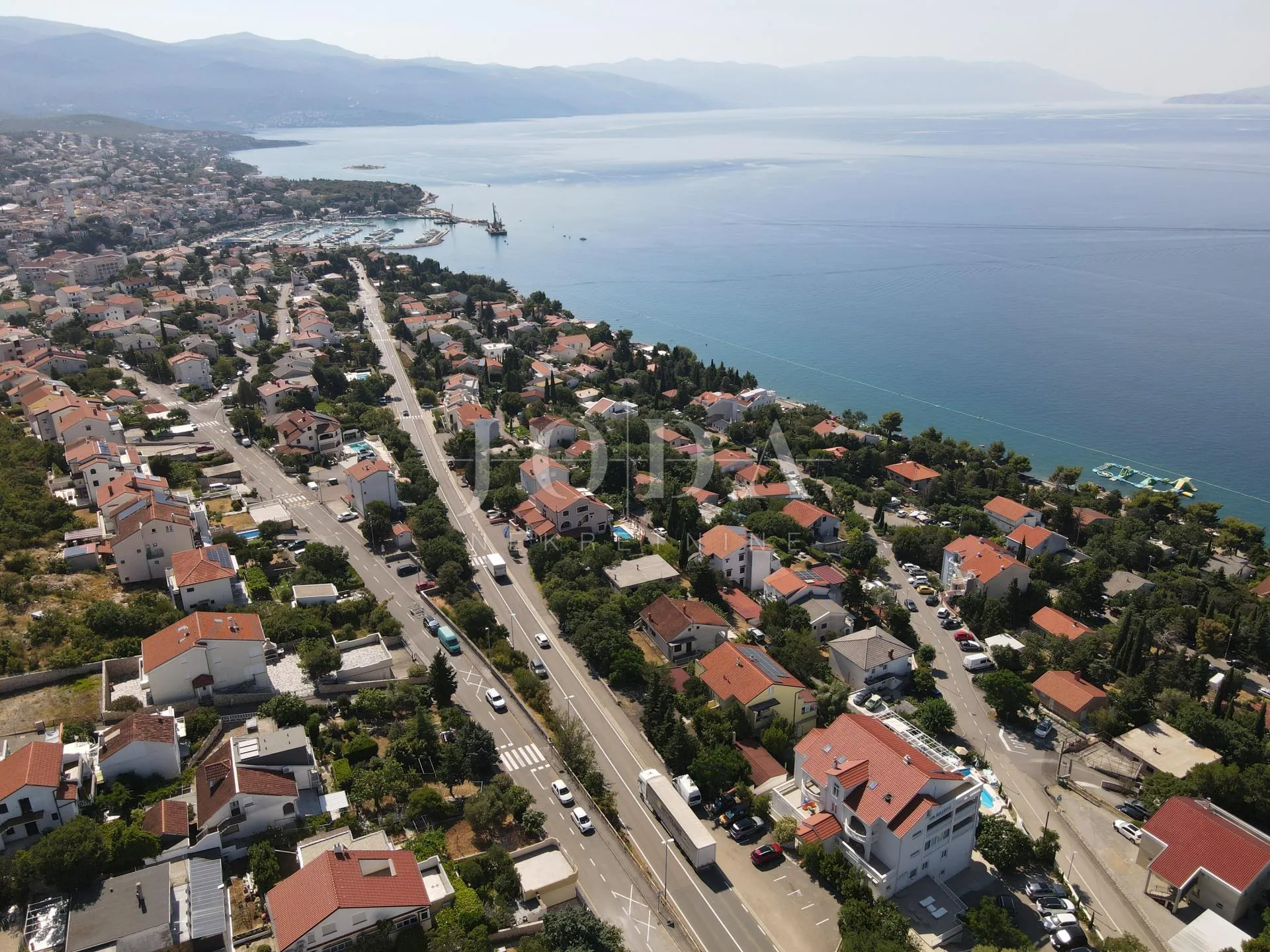 novi vinodolski kuća na bribirskoj obali - slika 10