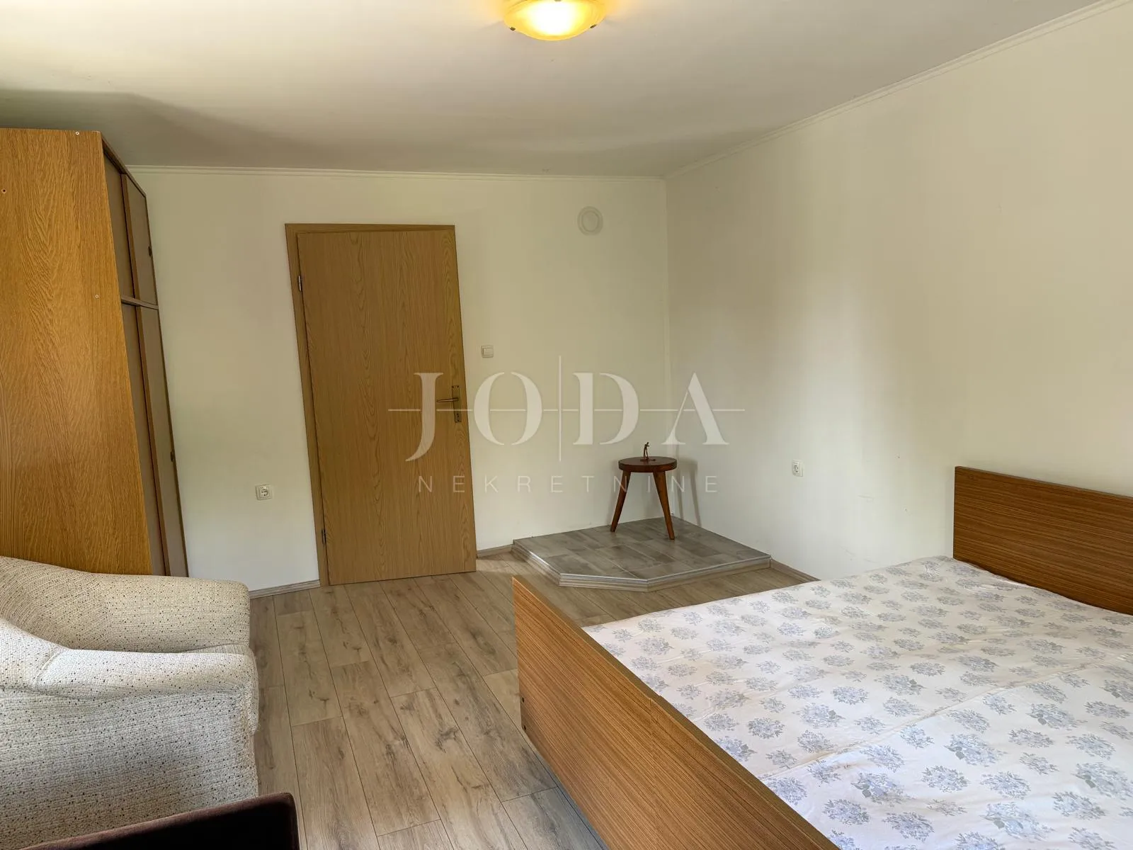 samostojeća prizemnica na mirnoj lokaciji s dodatnim objektom od 20 m² - slika 17