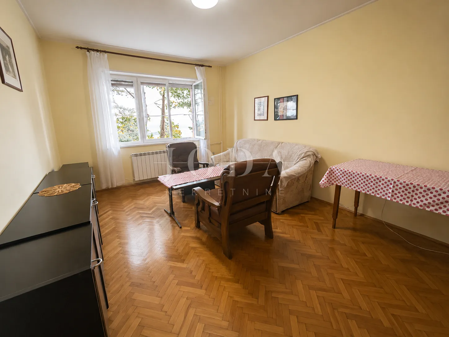 gornja vežica, stan za adaptaciju - slika 1