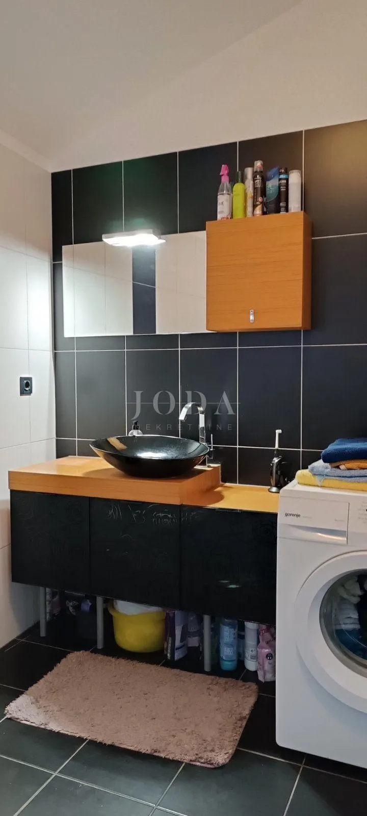 labin, kuća sa tri stambene jedinice u starogradskoj jezgri - slika 30
