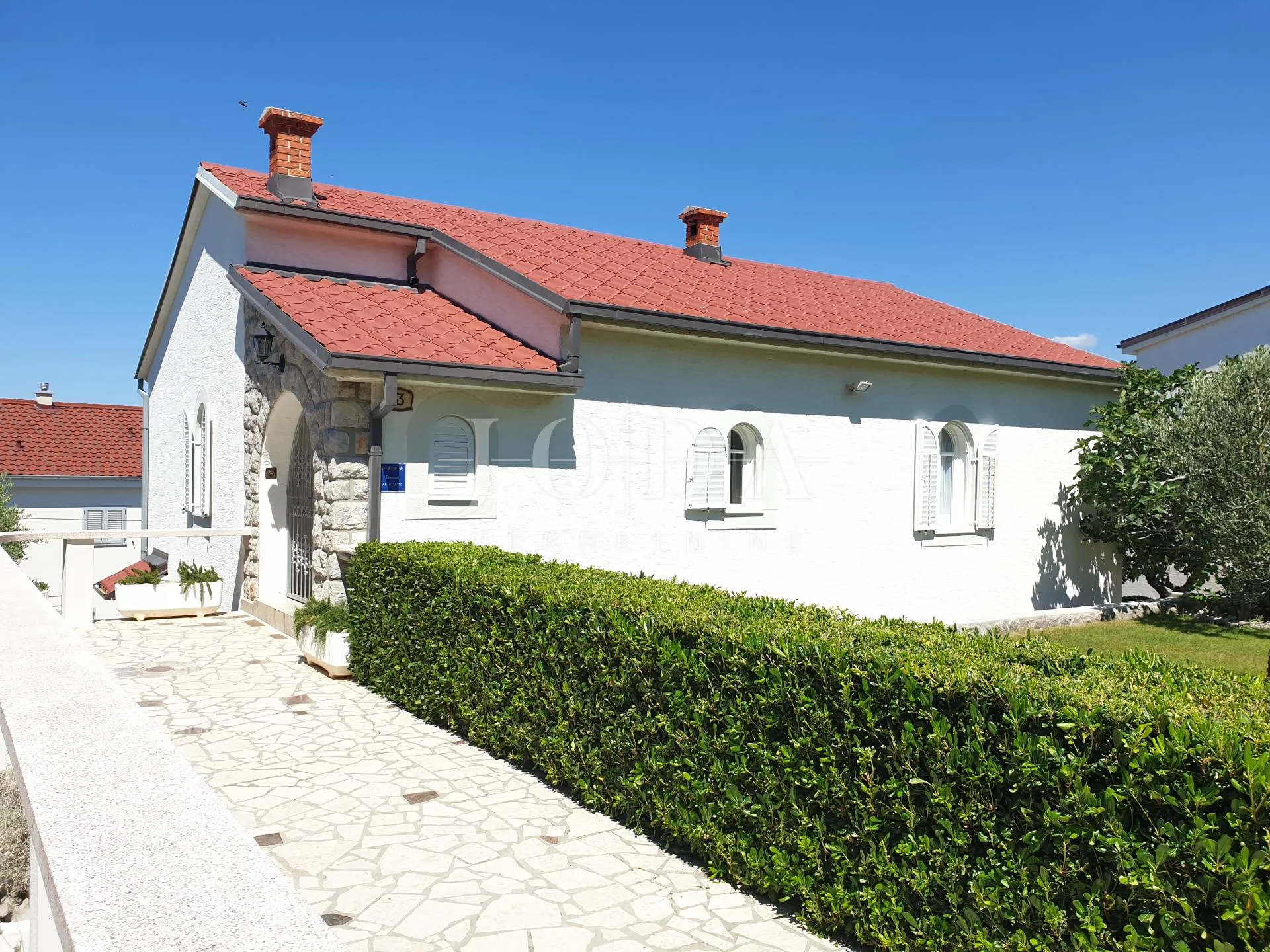 klenovica, samostojeća kuća sa bazenom! - slika 3