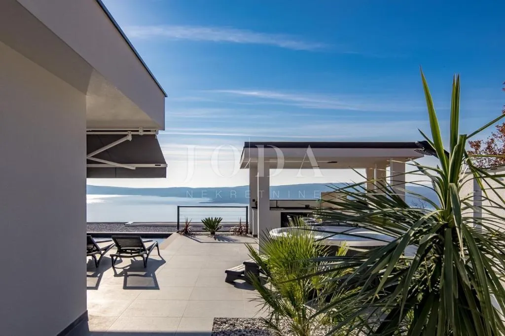 crikvenica- prekrasna moderna vila - slika 16