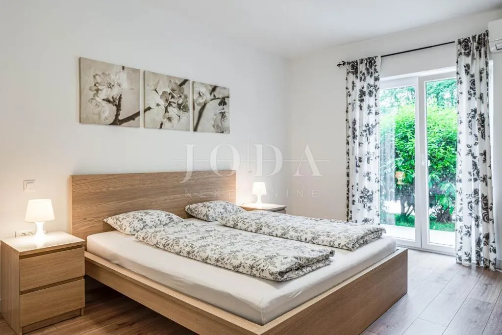 labin, okolica, šarmantna istarska villa - slika 18