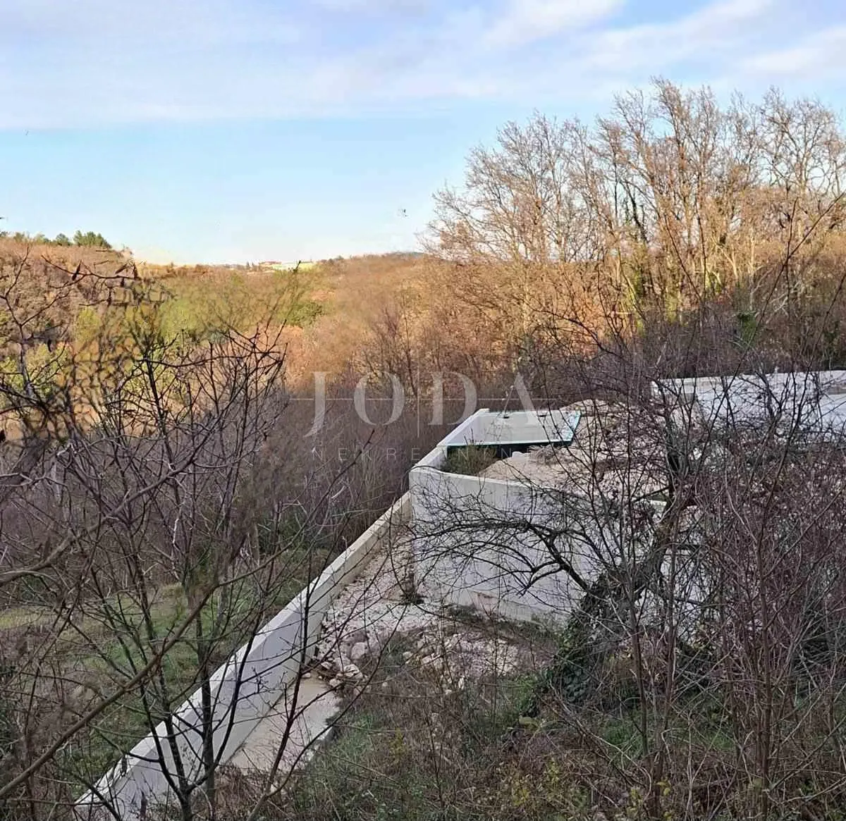 atraktivno građevinsko zemljište,labin - slika 4