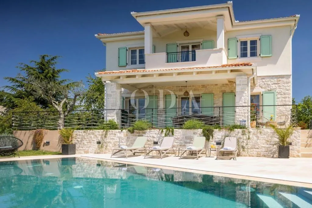 višnjan, prekrasna istarska villa s pogledom na prirodu - slika 3