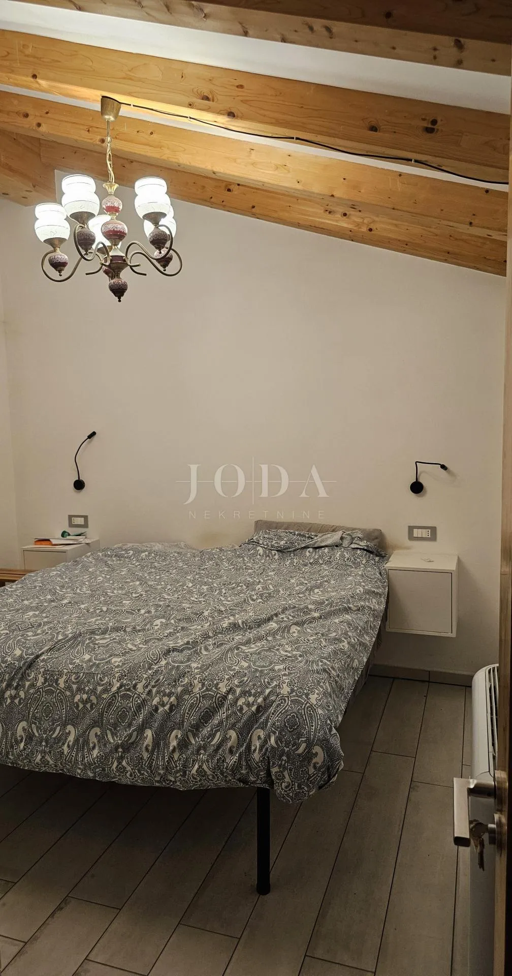 top lokacija kuća sa prekrasnim pogledom i prostranim zemljištem,labin okolica - slika 38