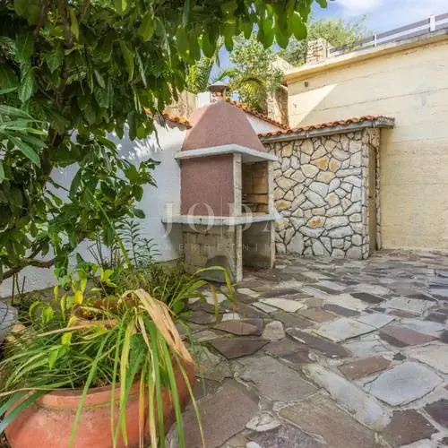 kuća sa 2 stana i panoramskim pogledom - slika 19