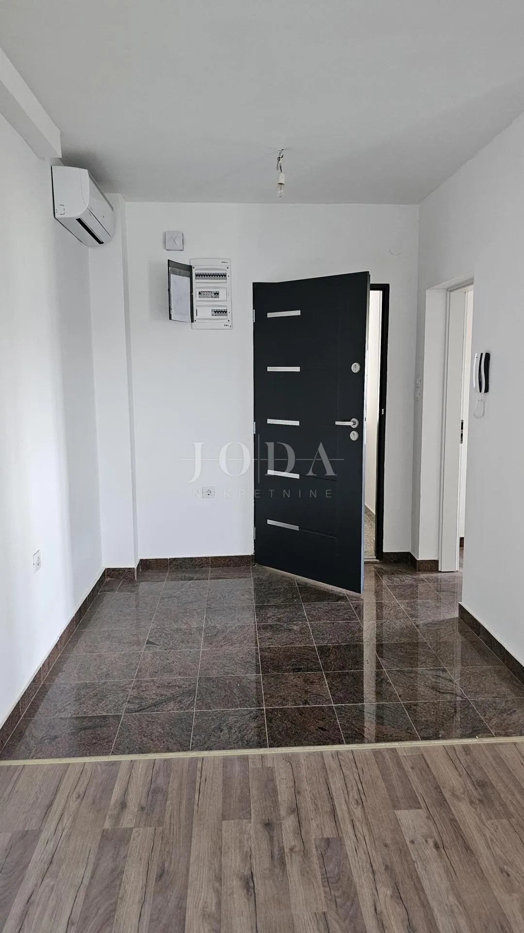 popust!stan u novogradnji,fažana okolica - slika 7