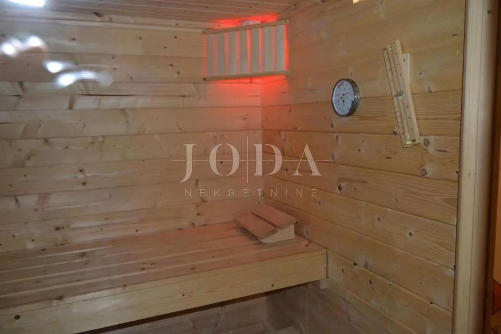 labin, okolica, luksuzna villa sa spa zonom - slika 23